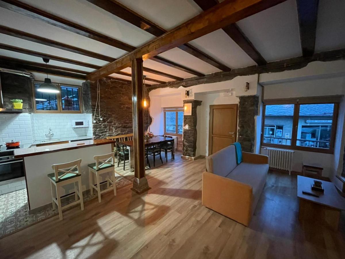 Vila Casa Osu Pardo Vut Caboalles de Abajo Exteriér fotografie